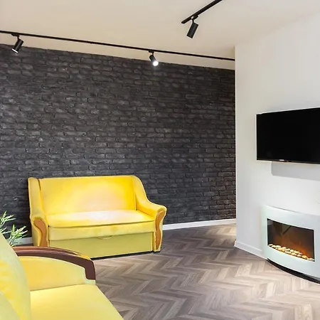 Leogrand On Svobody Avenue 6-8 *