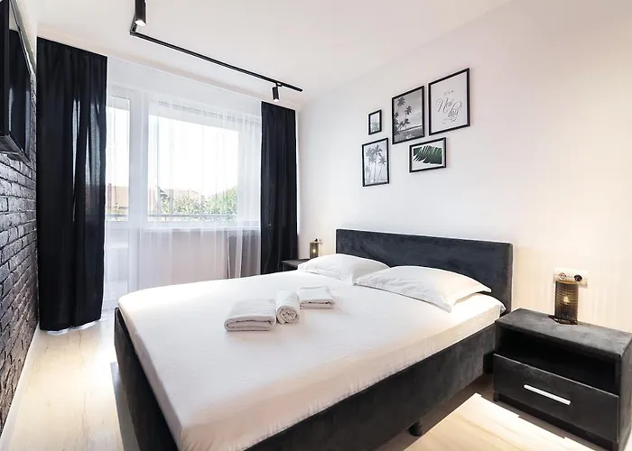 Leogrand On Svobody Avenue 6-8 Apartamento *